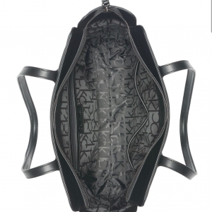Calvin Klein bag - Image 2