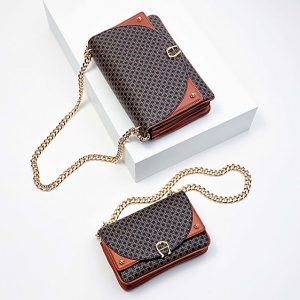 ⁦Aigner bag⁩ - الصورة ⁦7⁩