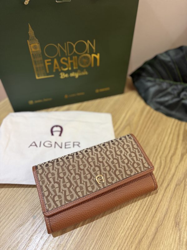 ⁦Aigner crossbody⁩ - الصورة ⁦5⁩