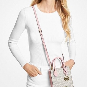 Micheal kors crossbody bag - Image 3