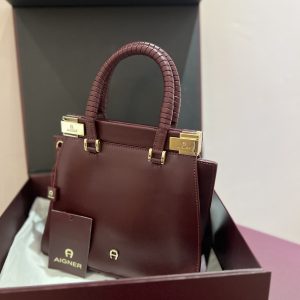 Aigner limited edition bag - Image 6