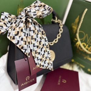 Aigner scarf - Image 3