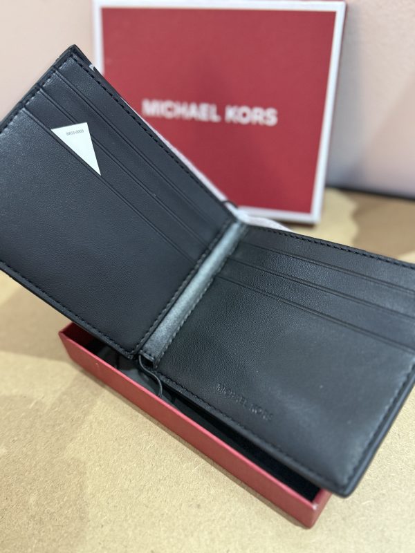 Micheal kors men wallet - Image 2